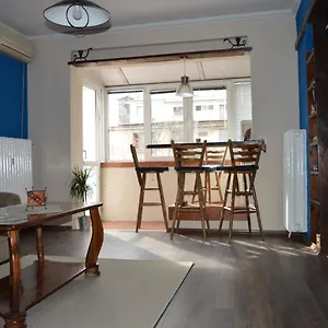 Atelier 9 - Art Mansard Sofía
